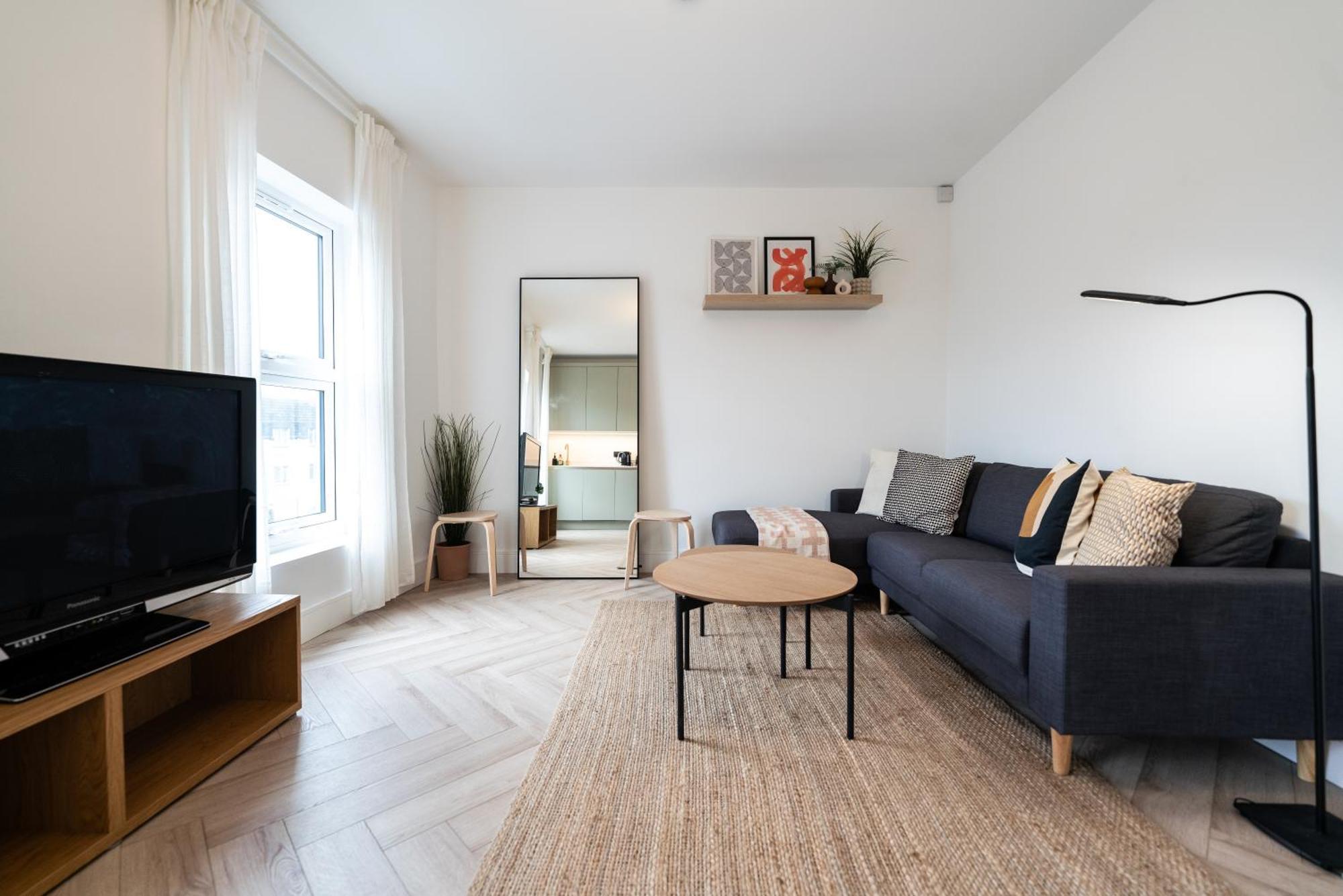The Battersea Place - Charming 4Bdr Flat Лондон Екстериор снимка